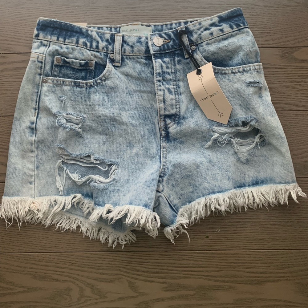 Ban•jara Shorts - Picture 3 of 5